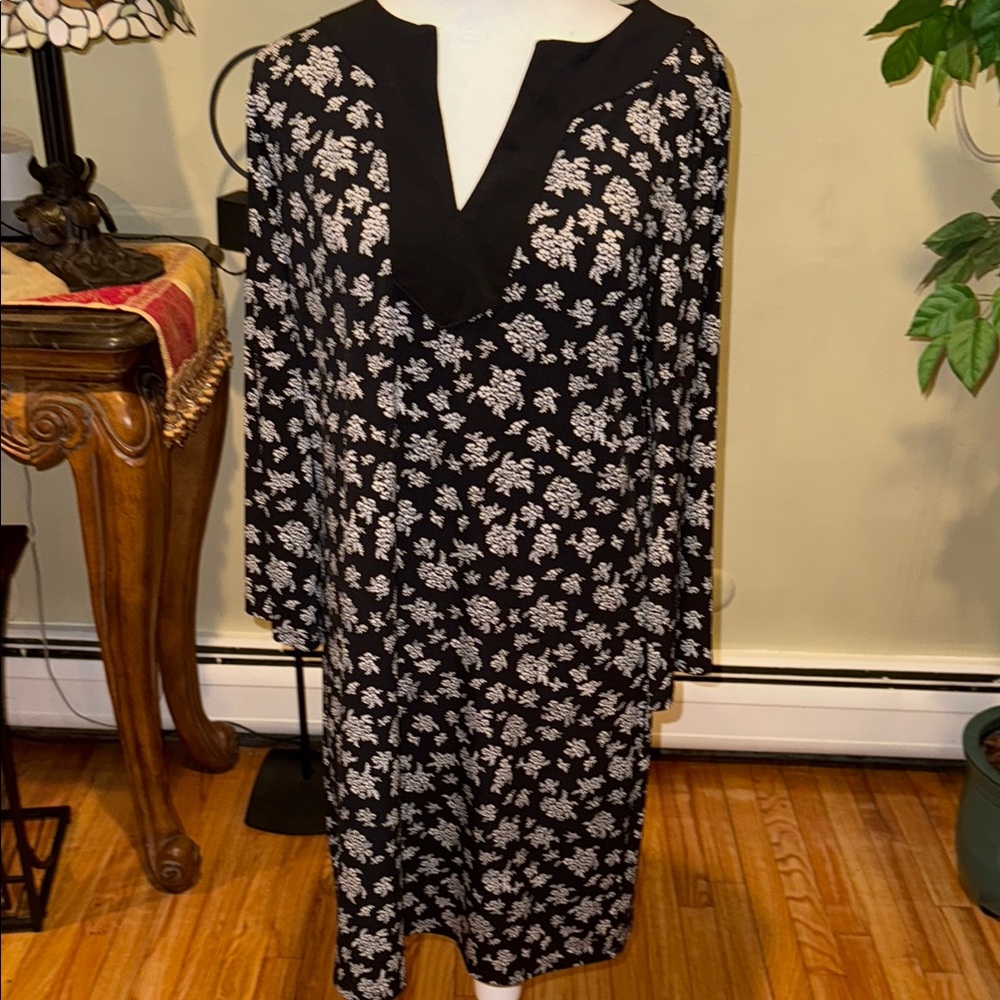 Michael Kors 34 Sleeve Midi Dress size M